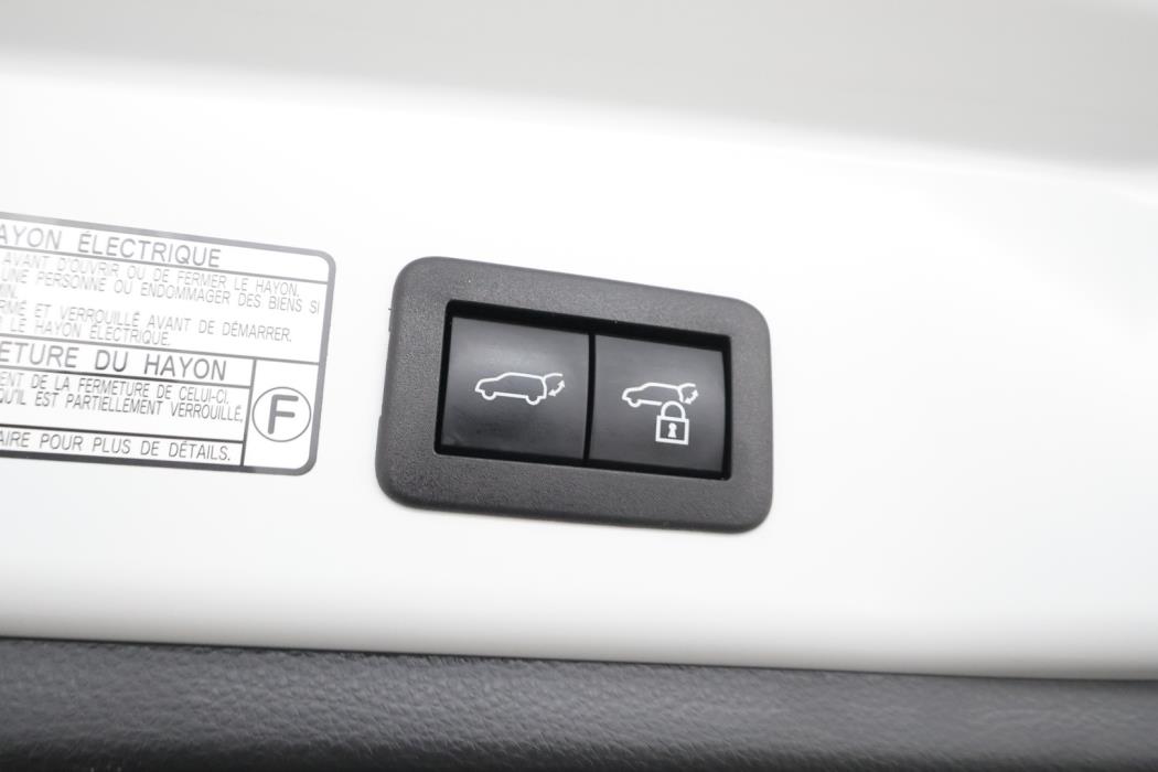 TOYOTA COROLLA CROSS 2024