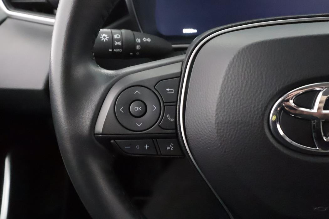 TOYOTA COROLLA 2024