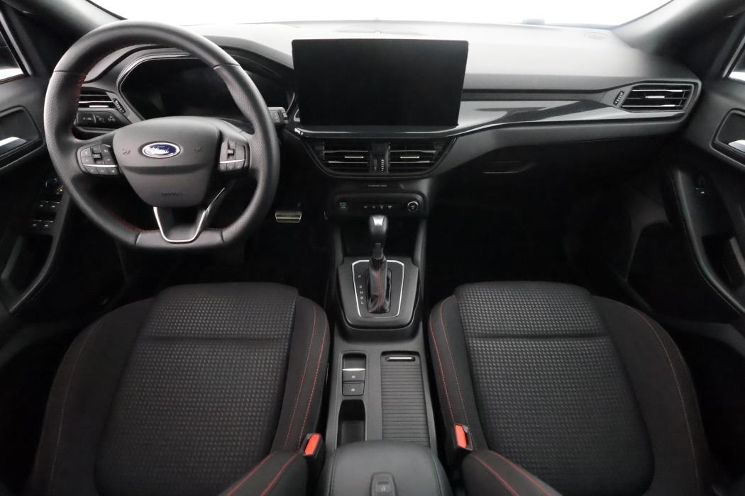 FORD FOCUS 2024