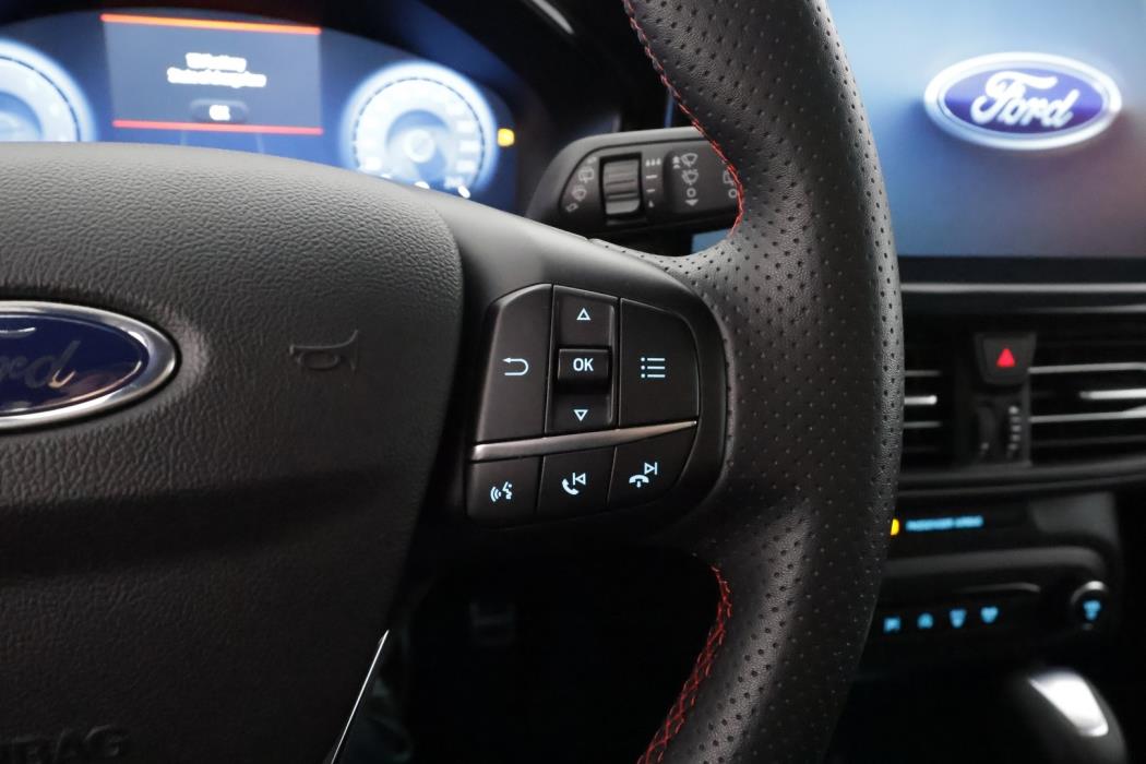FORD FOCUS 2024