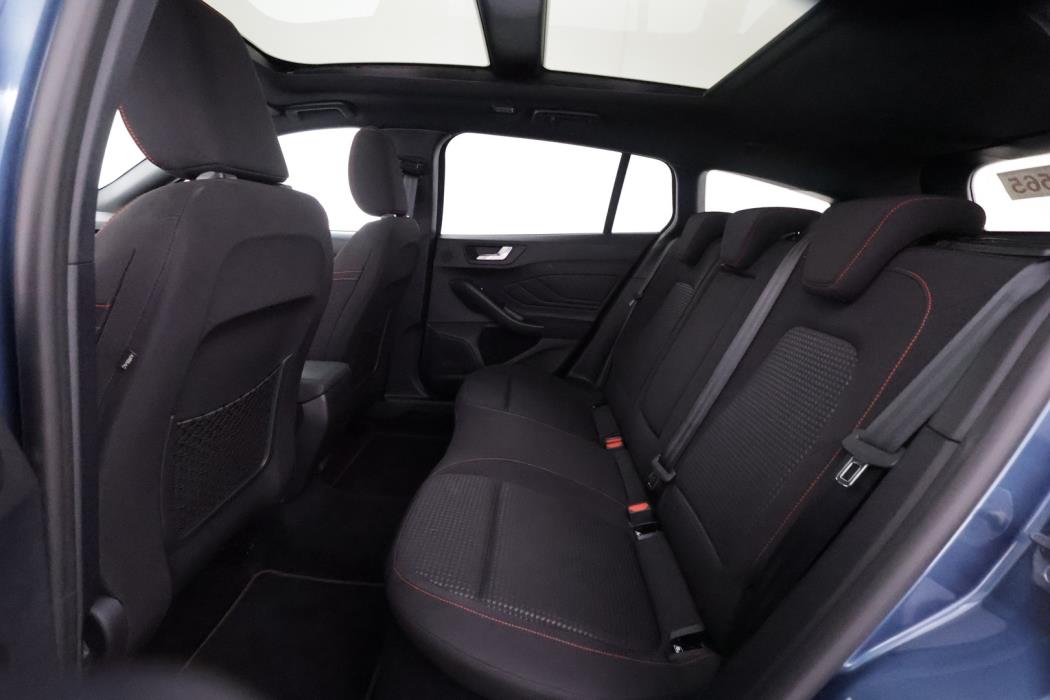 FORD FOCUS 2024