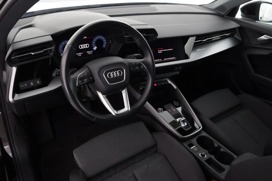 AUDI A3 2024