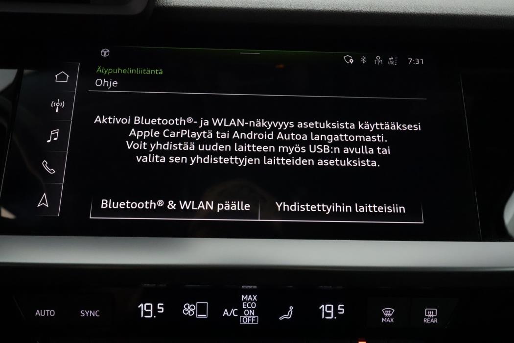 AUDI A3 2024