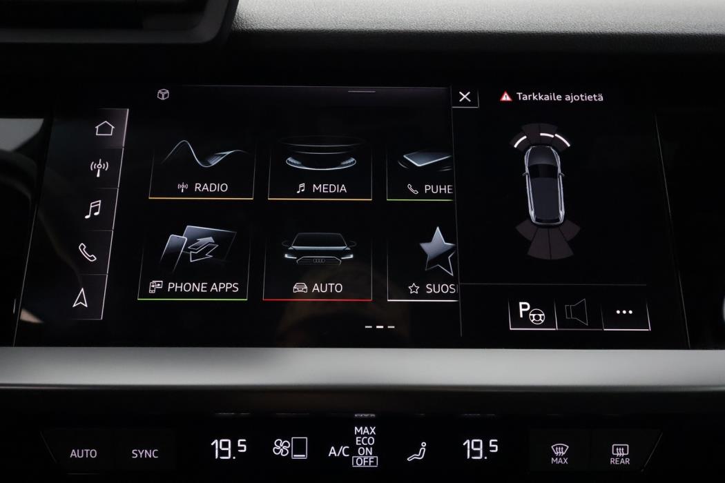 AUDI A3 2024