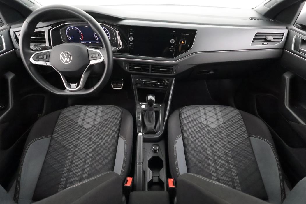 VOLKSWAGEN TAIGO 2024
