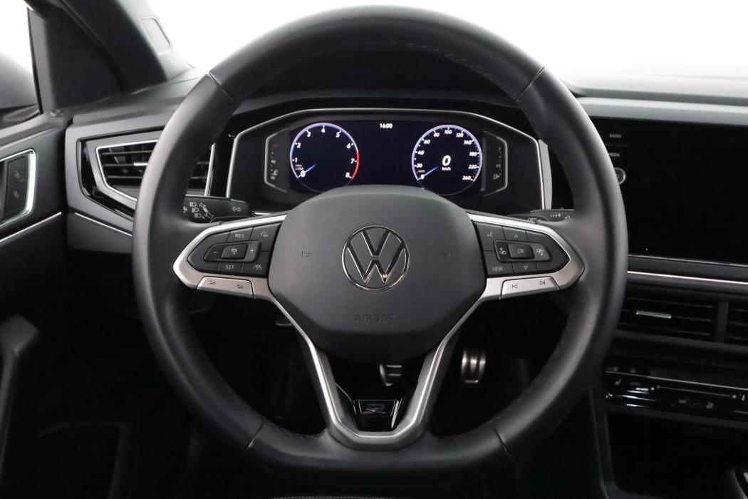 VOLKSWAGEN TAIGO 2024
