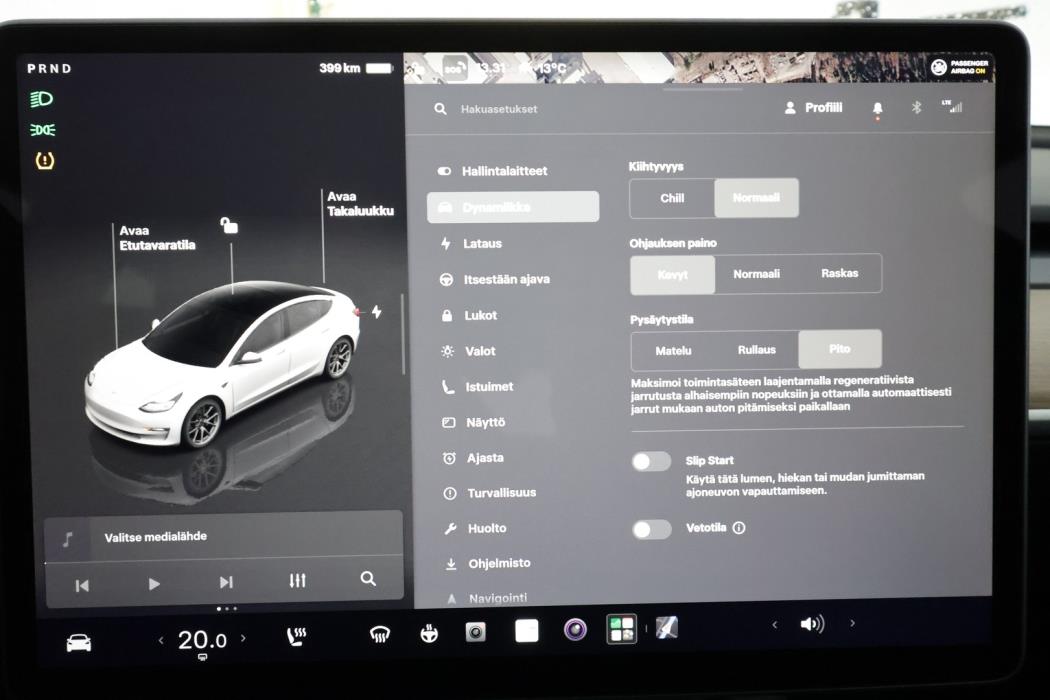 TESLA Model 3 2023