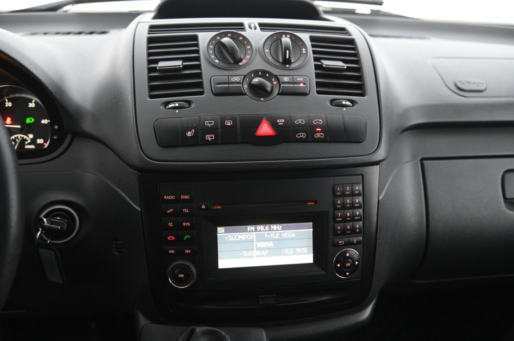 MERCEDES-BENZ Vito 2012
