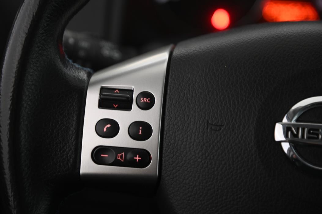 NISSAN Note 2013