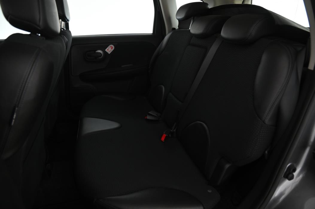 NISSAN Note 2013