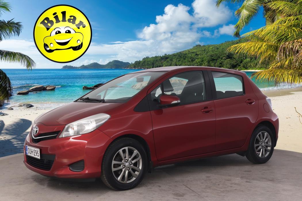 TOYOTA Yaris 2014