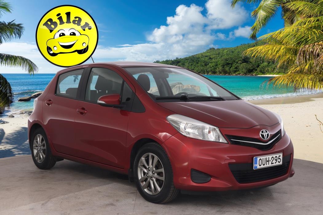TOYOTA Yaris 2014