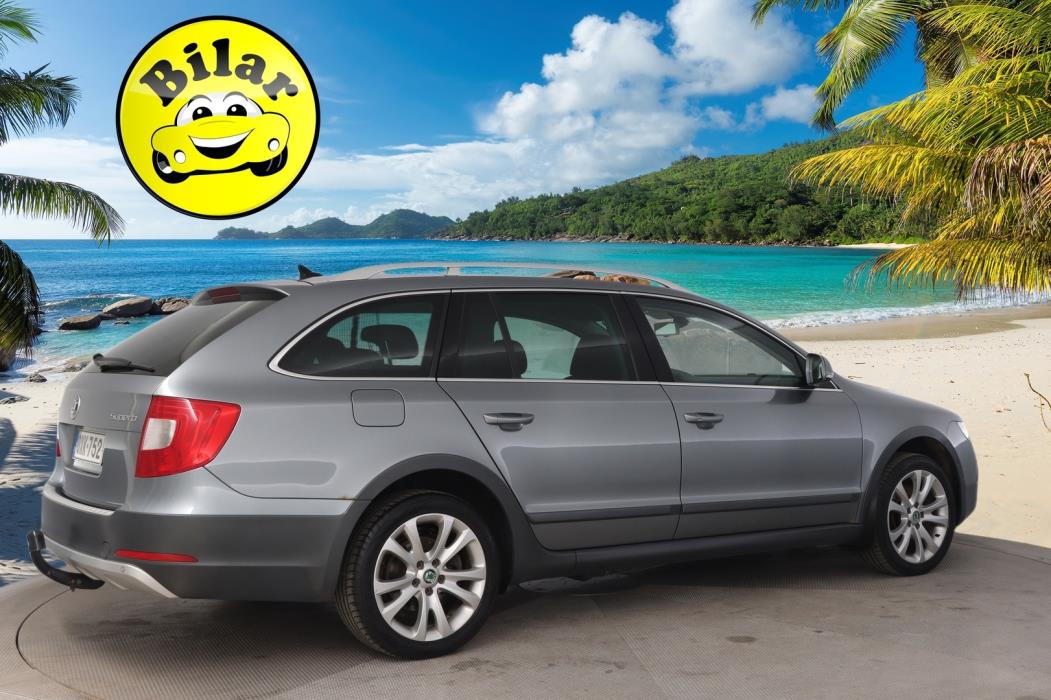 SKODA Superb 2013
