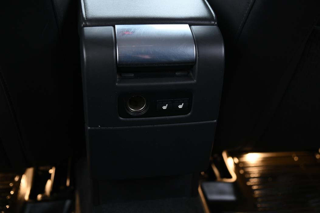 VOLVO V70 2015
