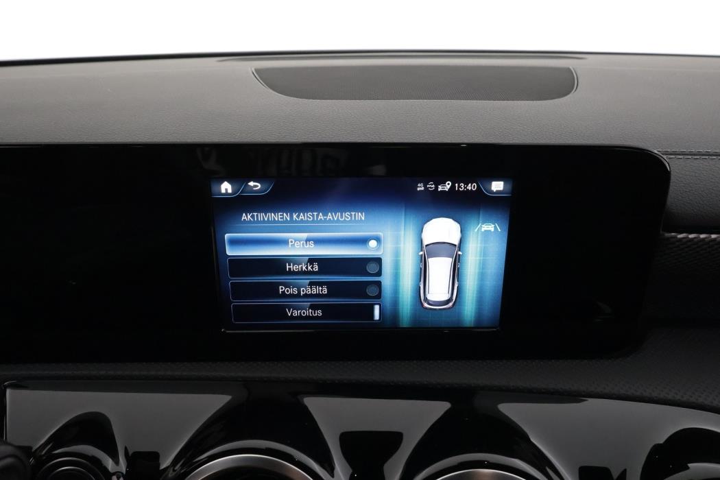 MERCEDES-BENZ CLA 2020