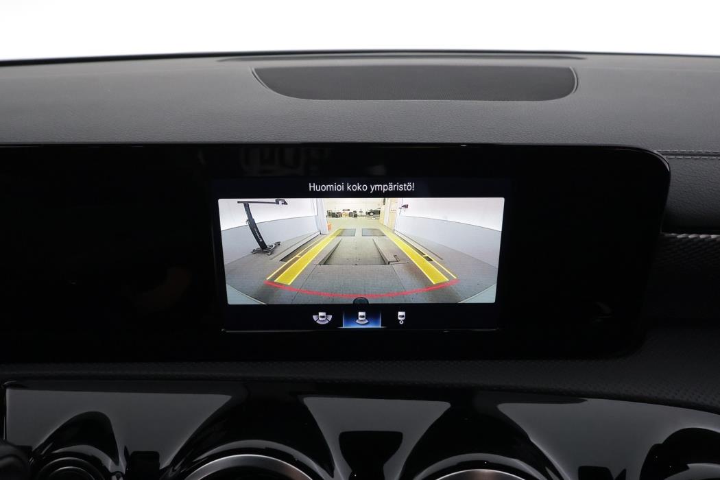 MERCEDES-BENZ CLA 2020