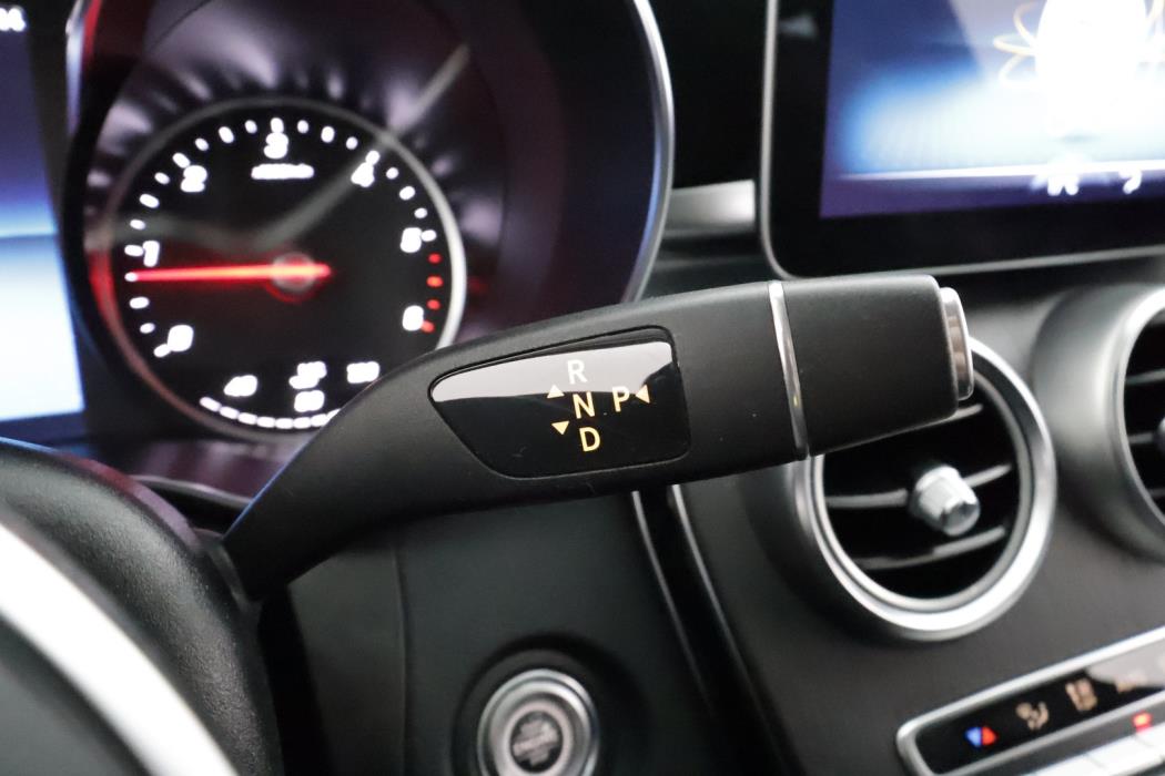 MERCEDES-BENZ C 2019