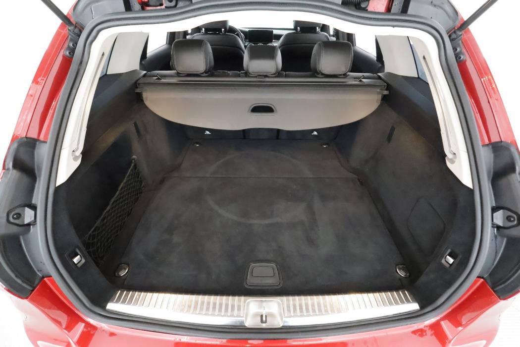 MERCEDES-BENZ C 2019