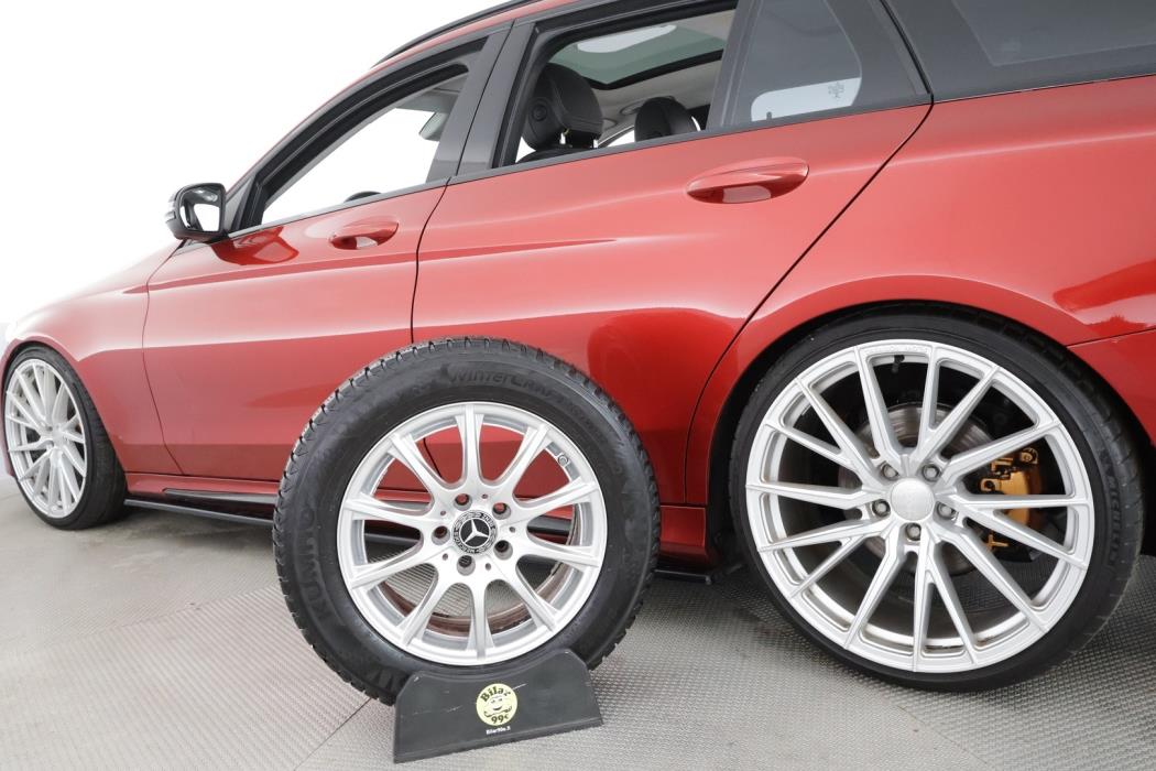 MERCEDES-BENZ C 2019