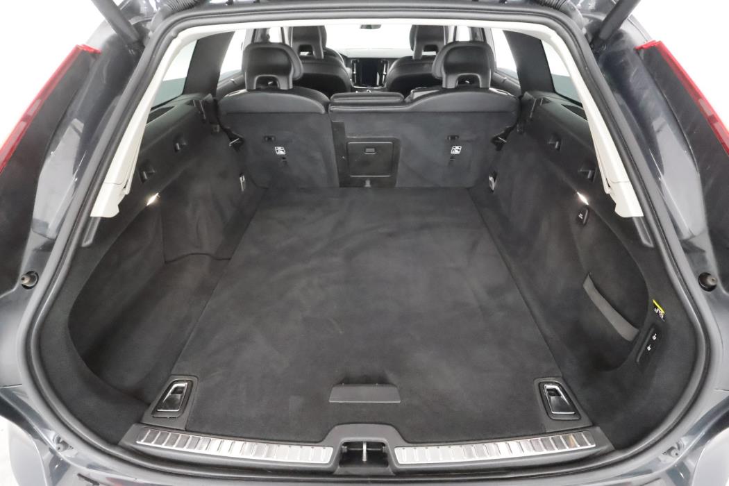 VOLVO V90 Cross Country 2018