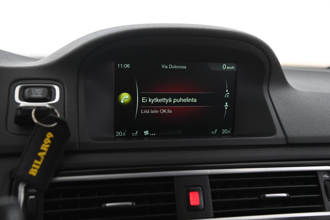 VOLVO V70 2016