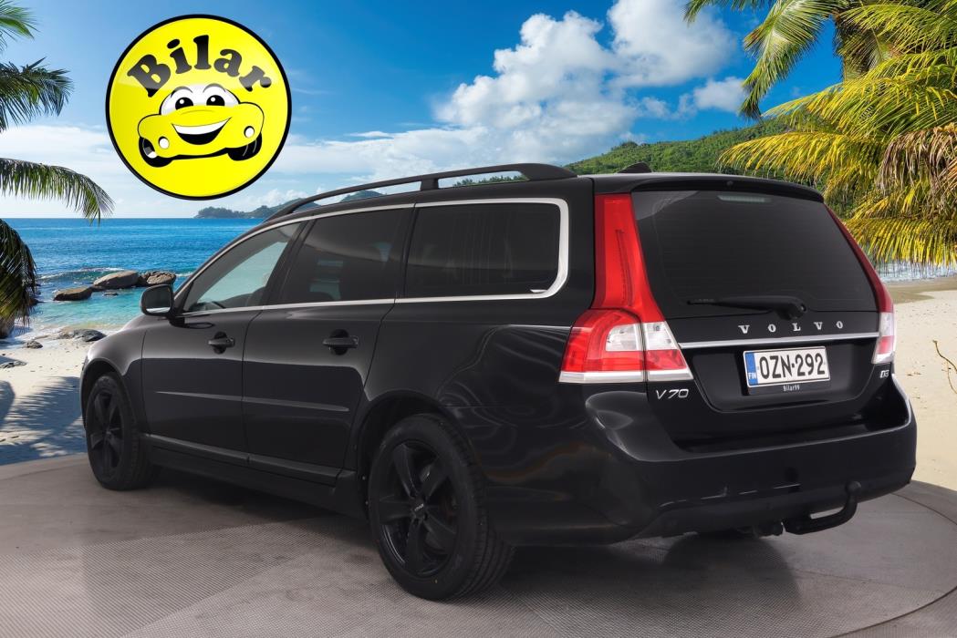 VOLVO V70 2016