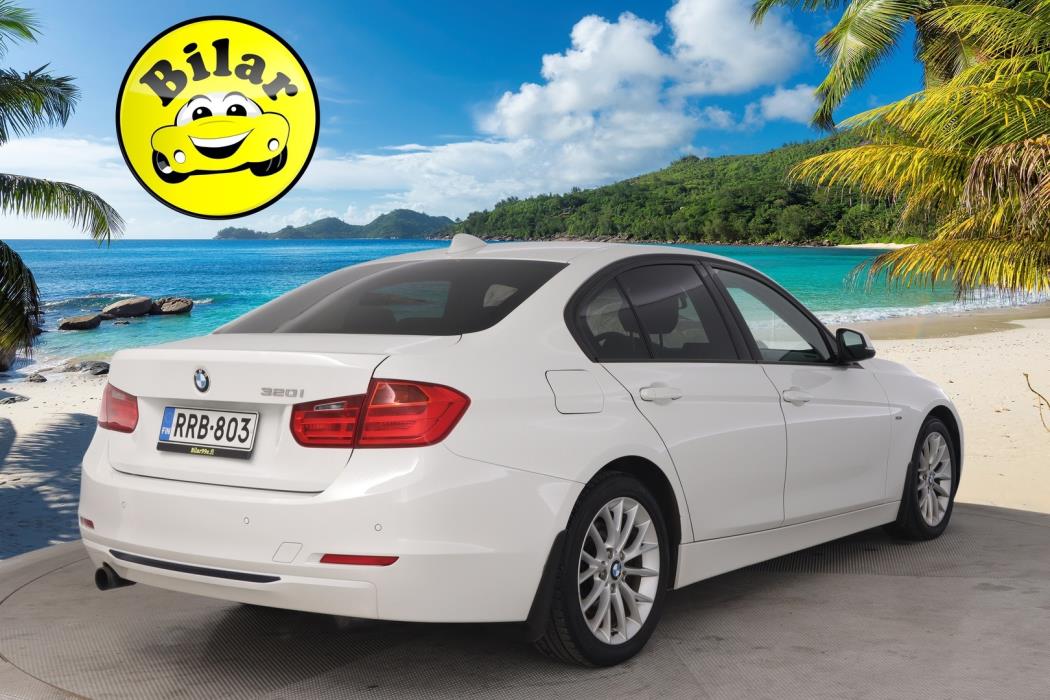 BMW 320 2013