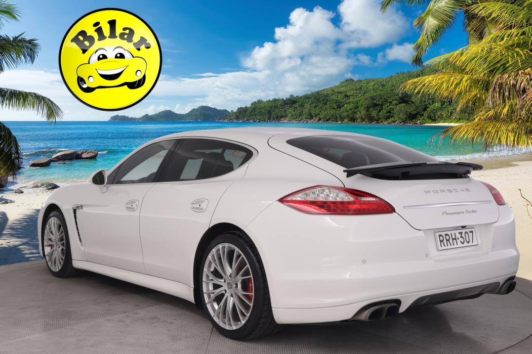 PORSCHE Panamera 2010