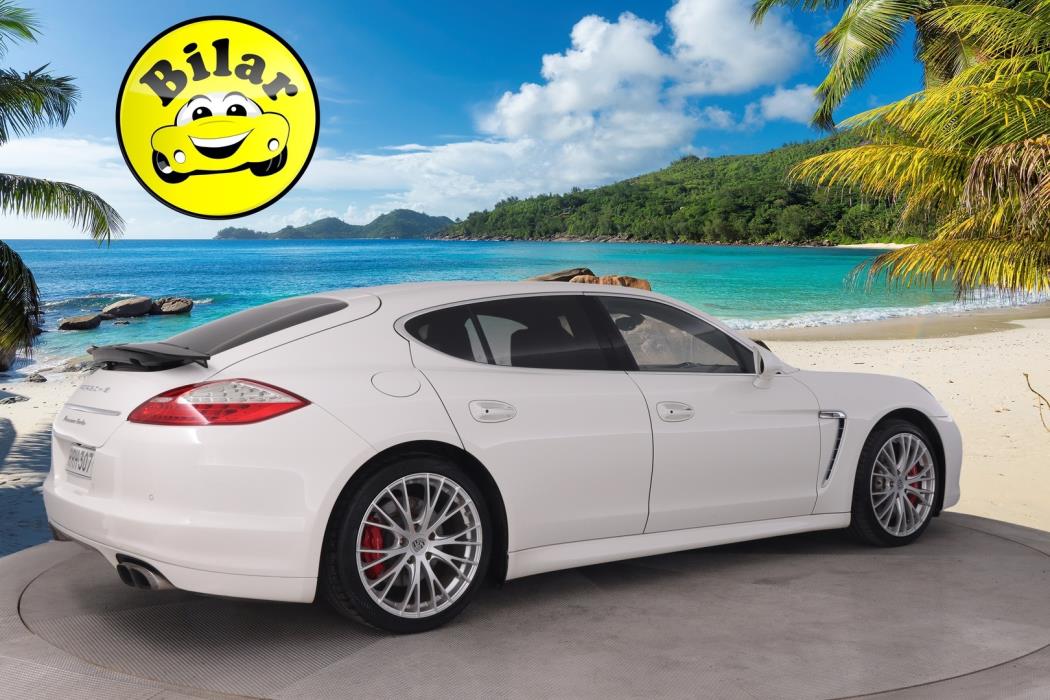 PORSCHE Panamera 2010