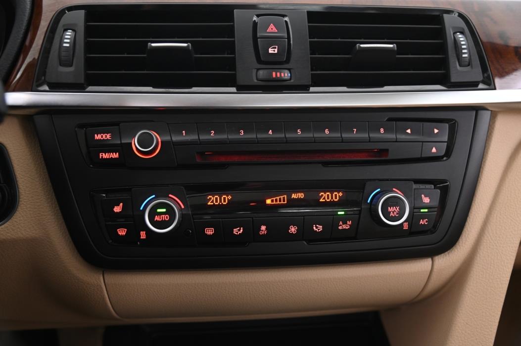 BMW 328 2013