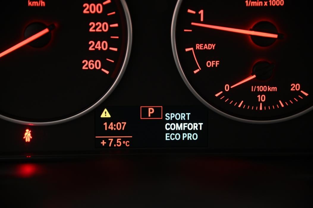BMW 328 2013