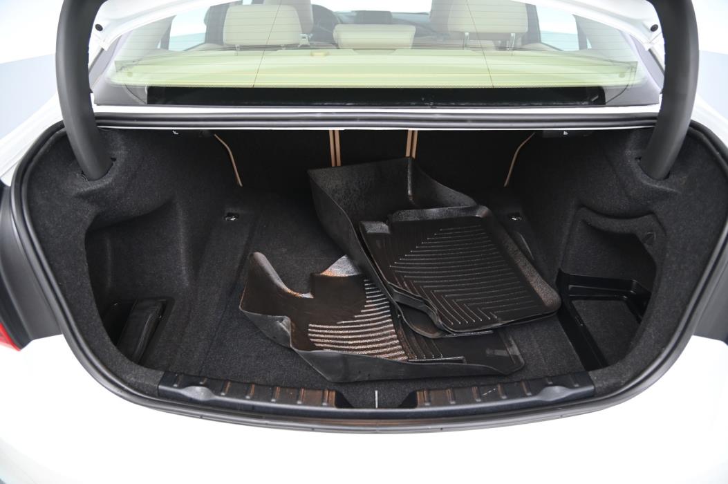 BMW 328 2013