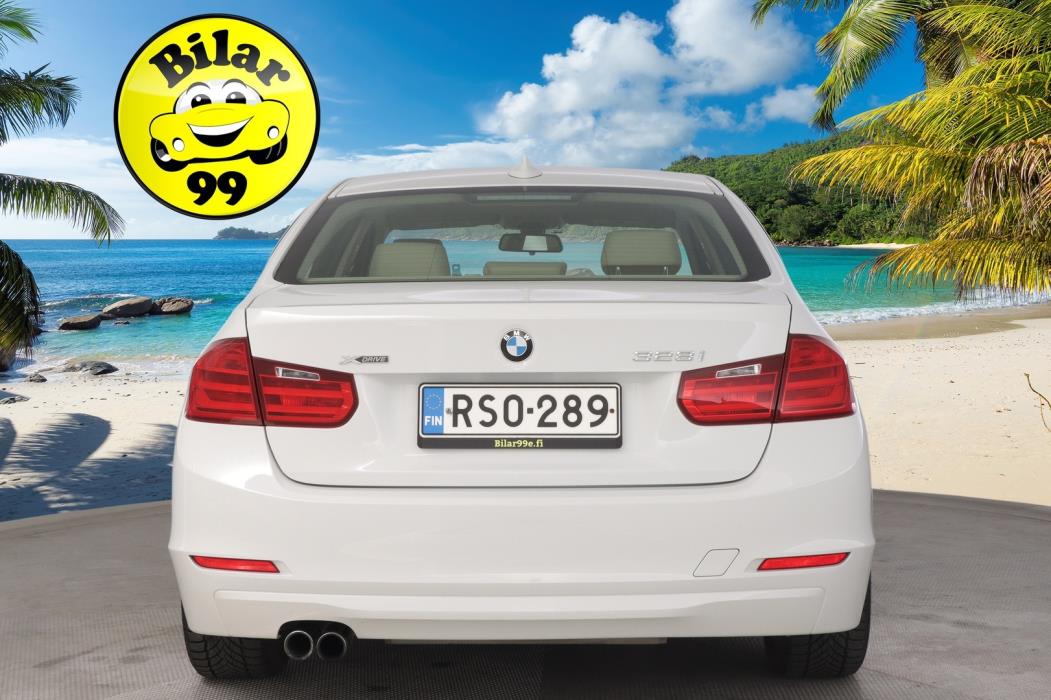 BMW 328 2013