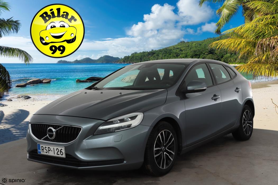 VOLVO V40 2017