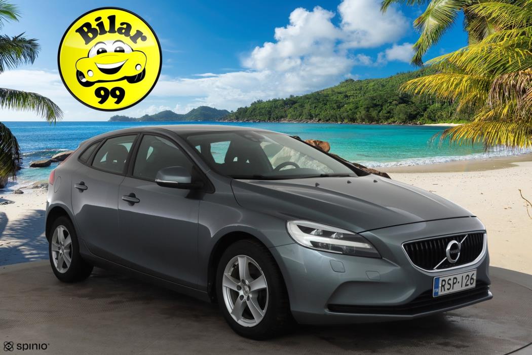 VOLVO V40 2017