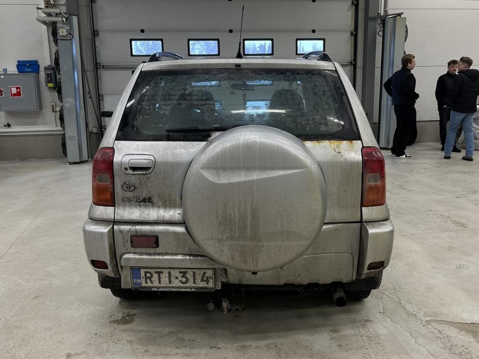 TOYOTA RAV4 2003