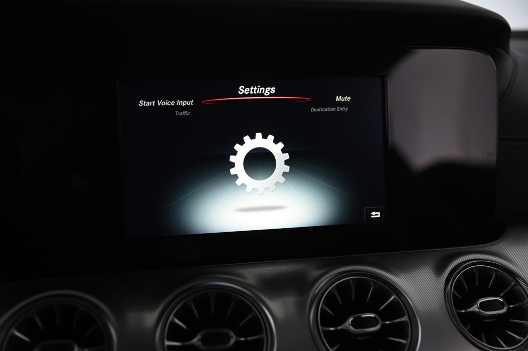 MERCEDES-BENZ E 2018