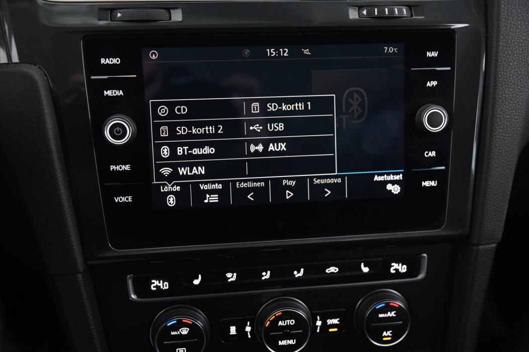 VOLKSWAGEN Golf 2018