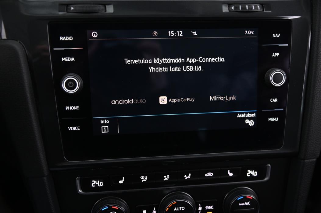 VOLKSWAGEN Golf 2018