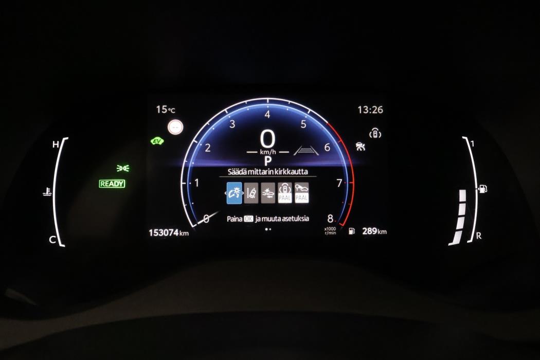TOYOTA Yaris Cross 2024