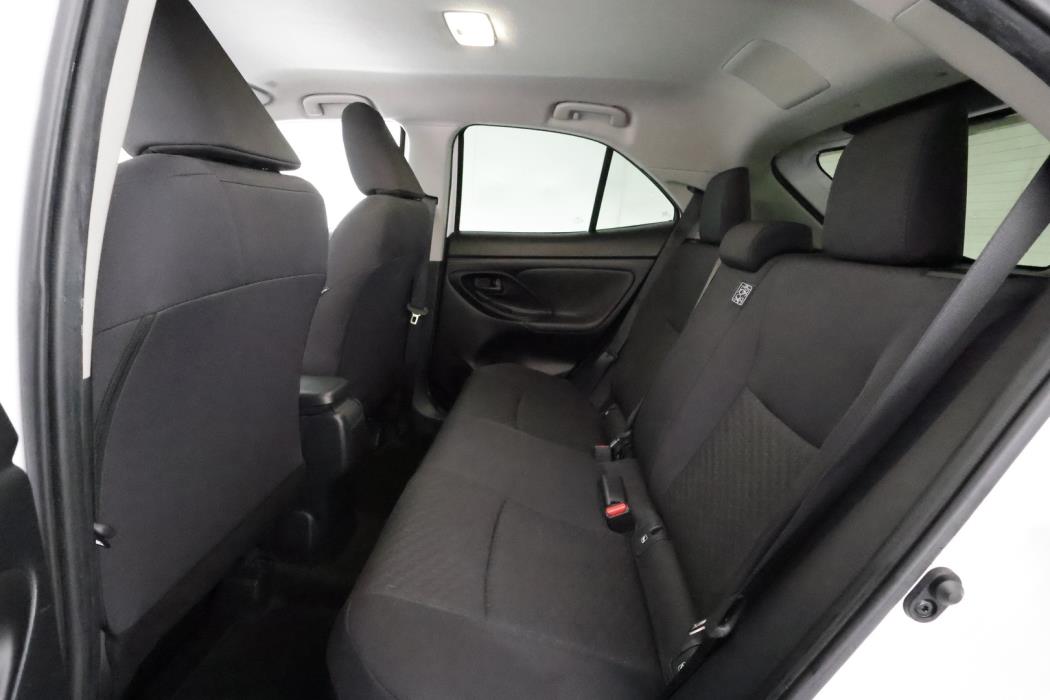 TOYOTA Yaris Cross 2024