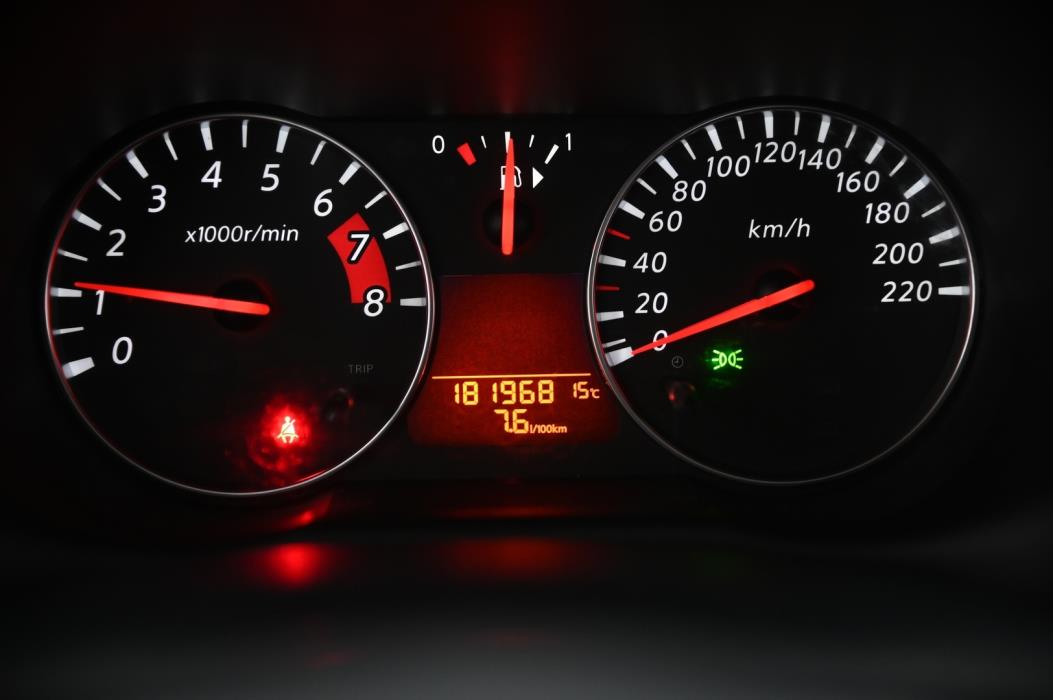 NISSAN Note 2010