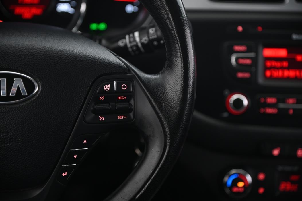 KIA cee'd 2013