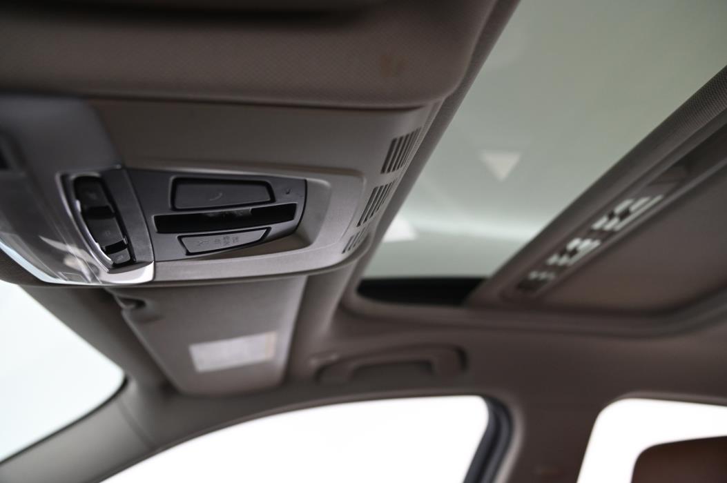 BMW 320 2012