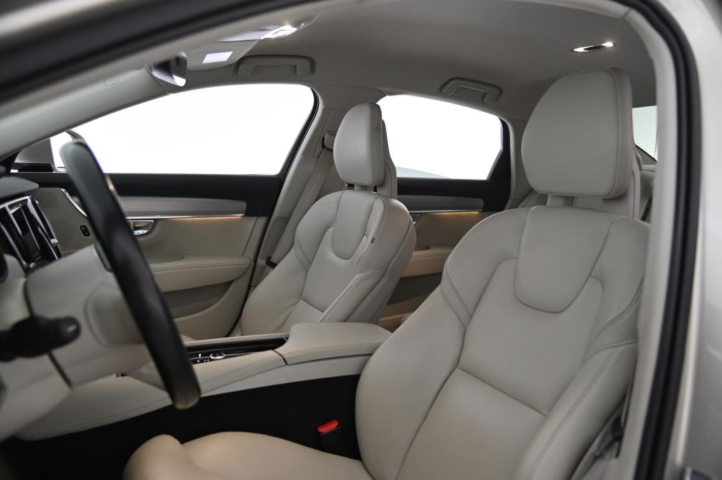 VOLVO S90 2017