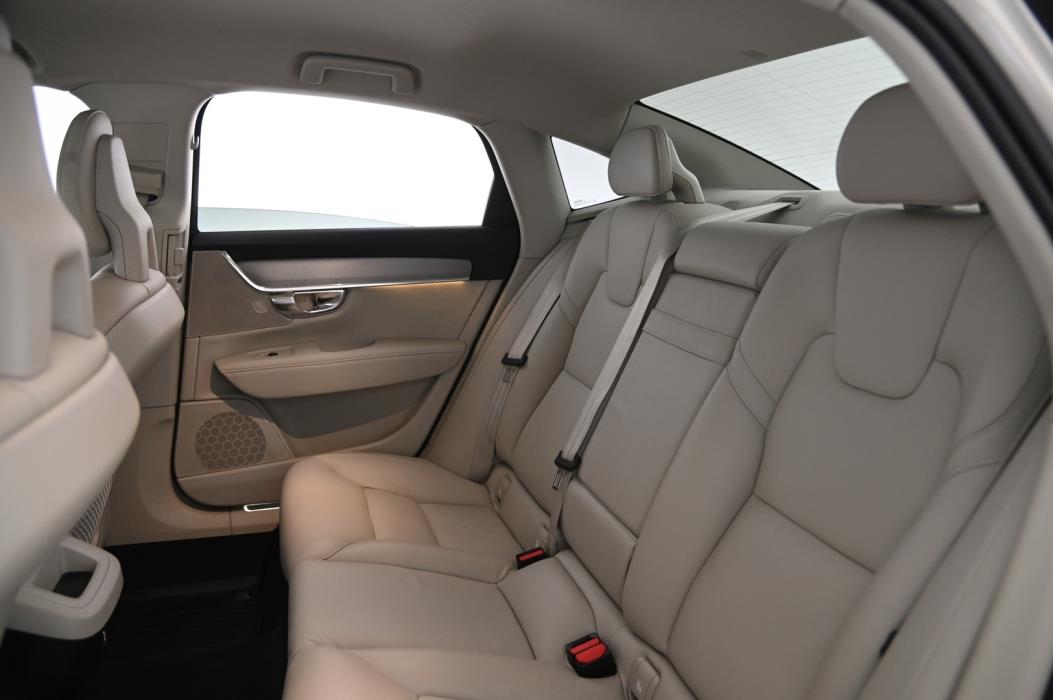 VOLVO S90 2017