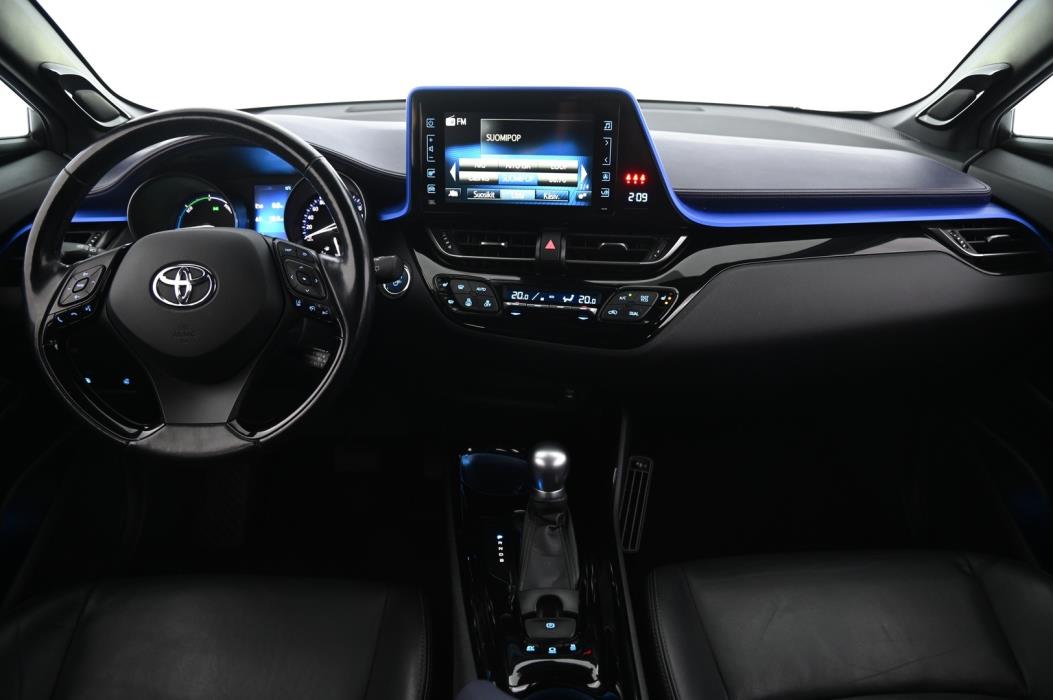 TOYOTA C-HR 2017