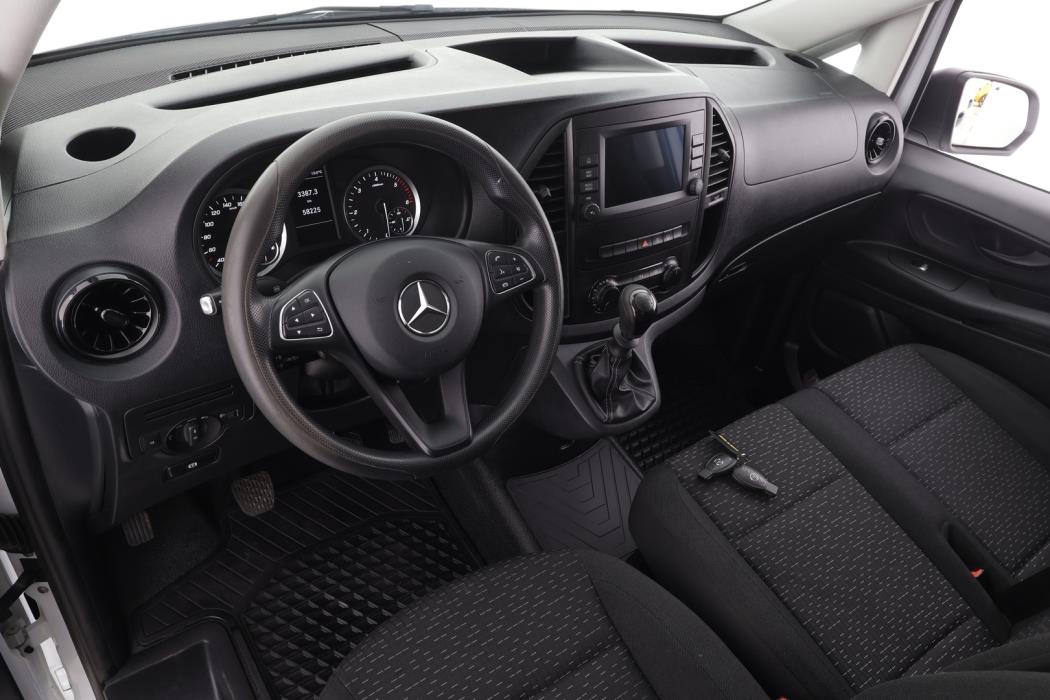 MERCEDES-BENZ Vito 2021