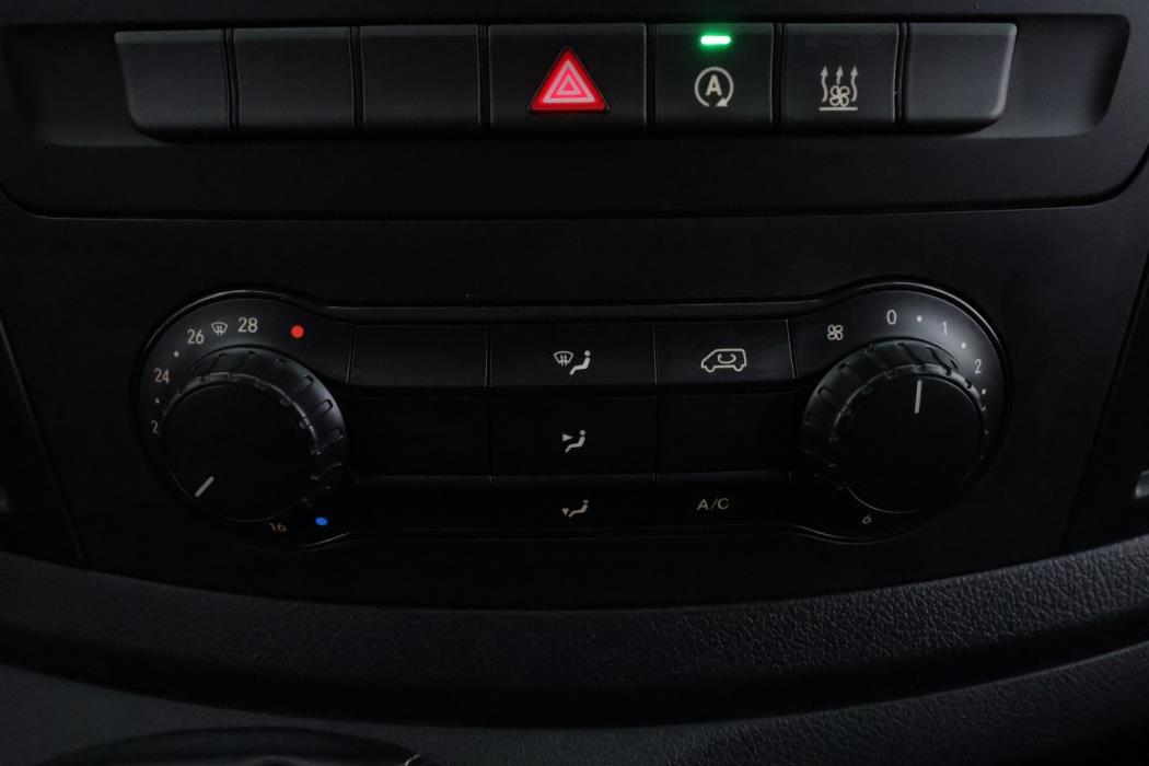 MERCEDES-BENZ Vito 2021