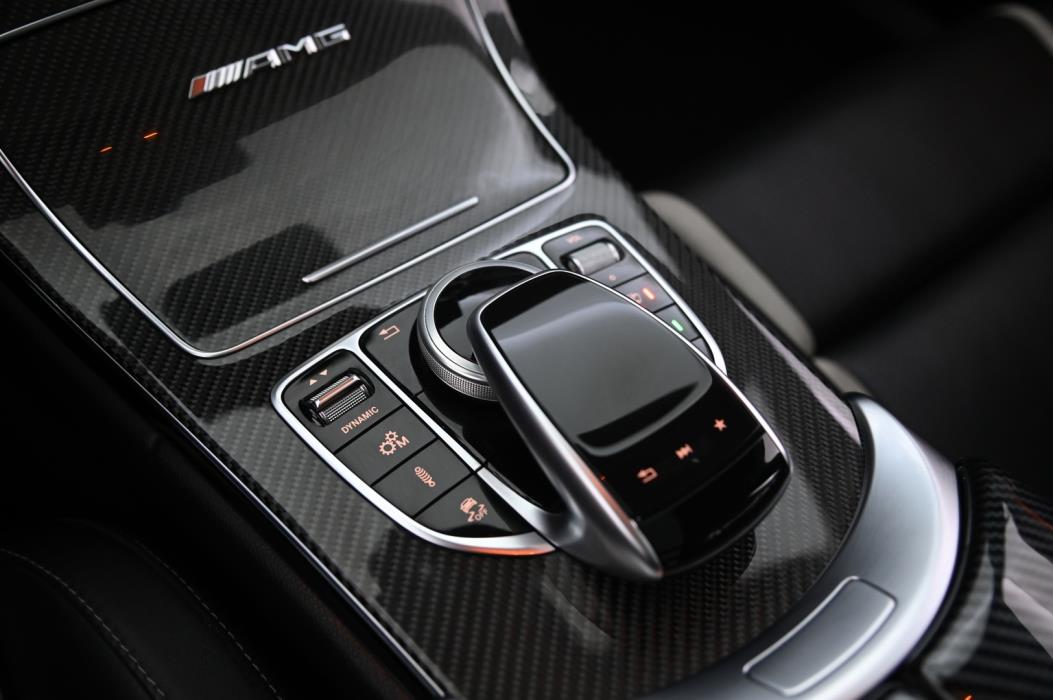 MERCEDES-BENZ C 63 AMG 2016